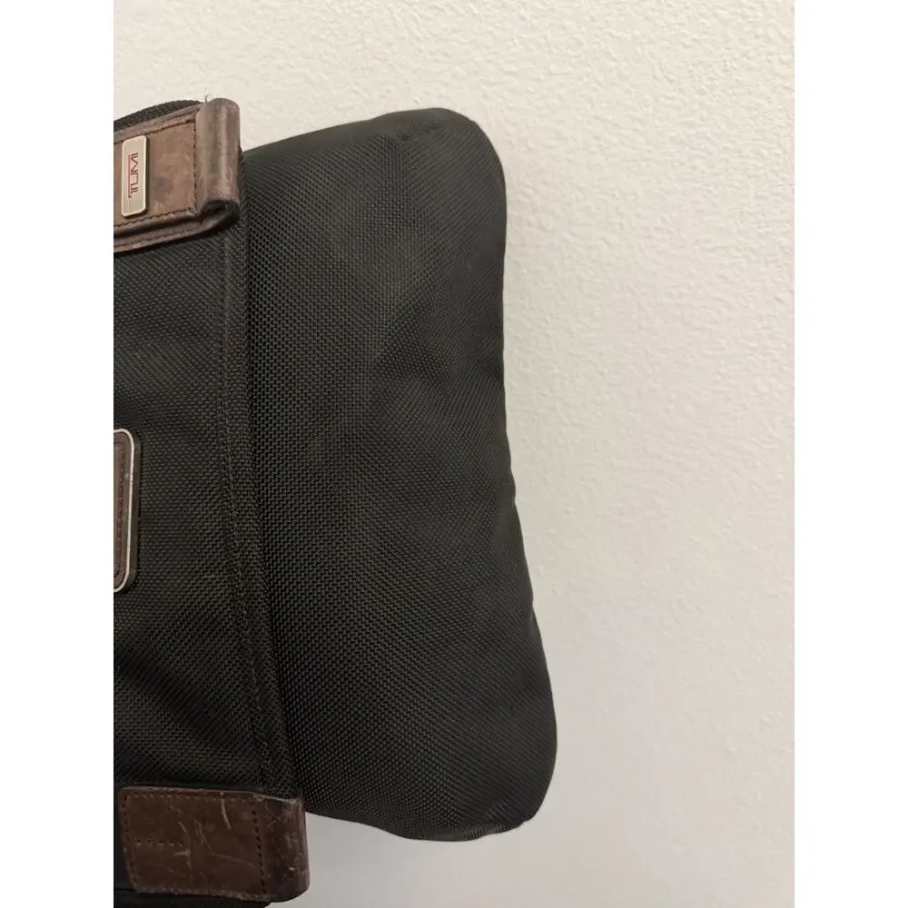 TUMI Alpha Ballistic Nylon Messenger Crossbody Laptop Bag Black Brown Leather